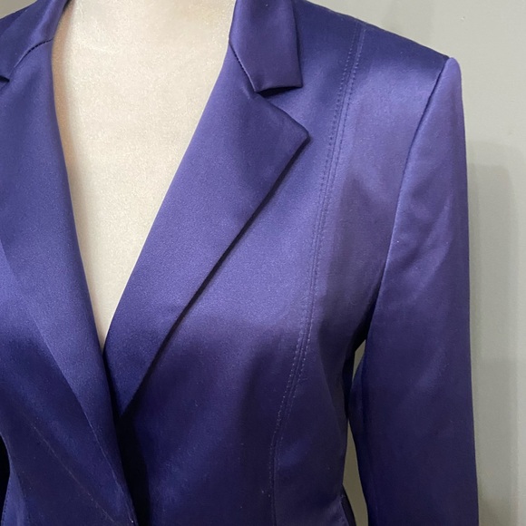 EXPRESS Design Studio Purple Thick Satin Fitted/Tailored One Button Blazer Sz 6 - Picture 10 of 17